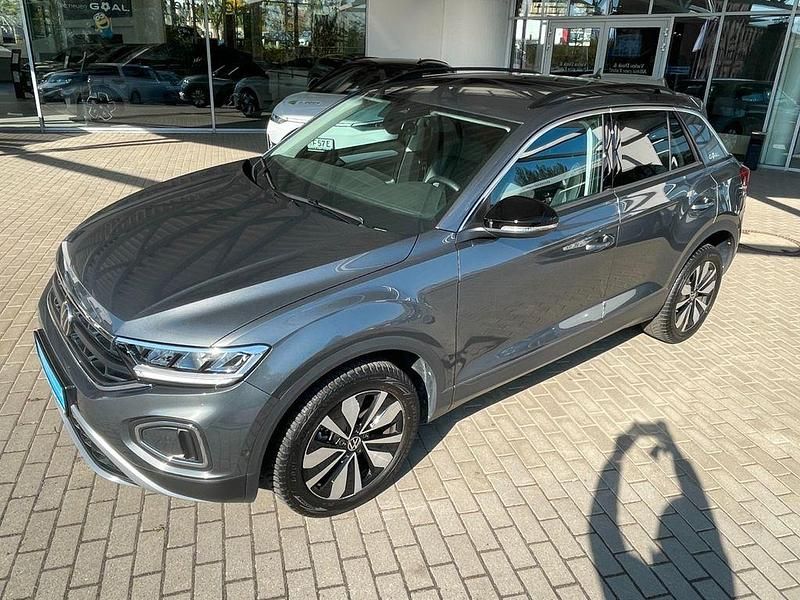 Usata VW T-Roc Goal 116 CV (85 kW) 2024 Grigio SUV