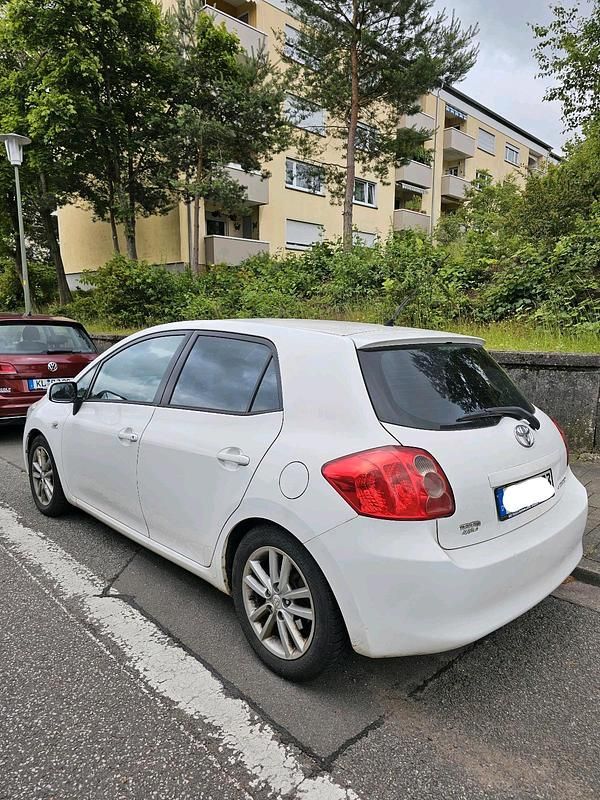 Gebraucht Toyota Auris 116 PS (85 kW) 2009 Kleinwagen