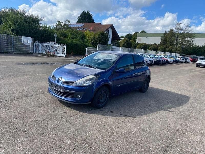 Blau Gebraucht 2006 Renault Clio III Dynamique Kleinwagen | 1.500 € (Fairer Preis) - Bild 1/4