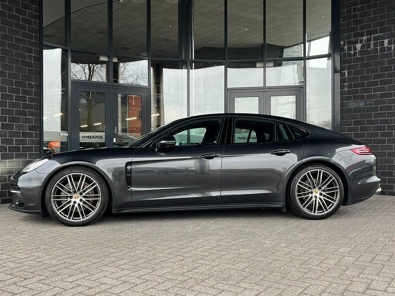 Gebraucht Porsche Panamera 421 PS (309 kW) 2017 Grau Limousine