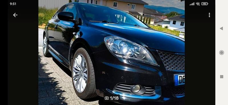 Schwarz Gebraucht 2012 Suzuki Kizashi Sport Limousine | 10.900 € (Fairer Preis) - Bild 1/4