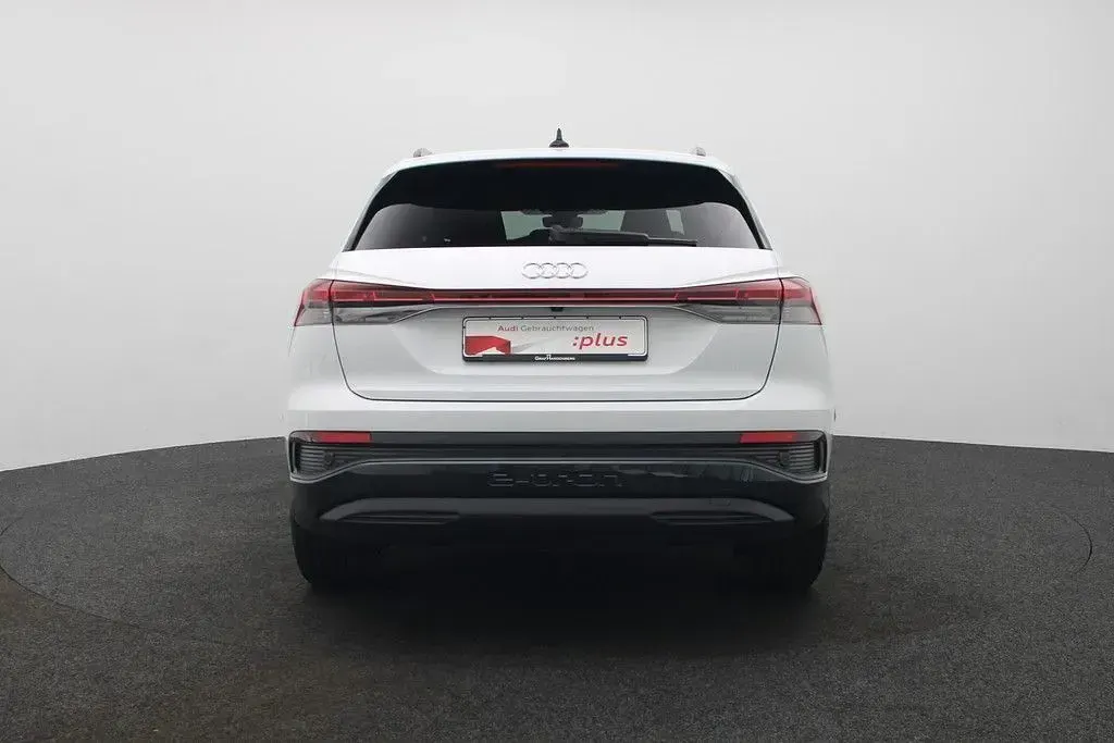 Gebraucht Audi Q4 e-tron Advanced Plus 150 kW (204 PS) 2025 Gletscherweiß metallic SUV