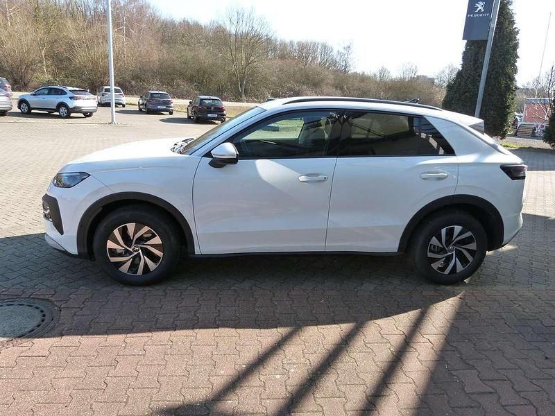 Neu VW T-Roc Life 116 PS (85 kW) 2026 Pure white SUV