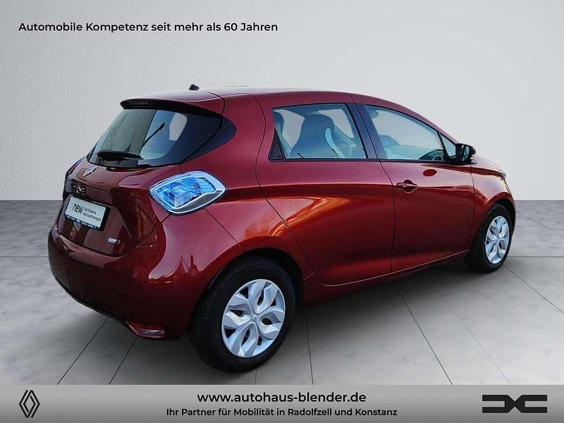 Gebraucht Renault Zoe Life 67 kW (92 PS) 2016 Intenserot Kleinwagen