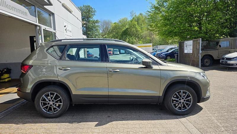 Gebraucht Seat Ateca Style 116 PS (85 kW) 2016 Grün SUV