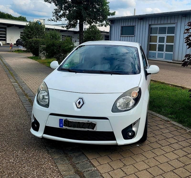 Weiß Gebraucht 2009 Renault Twingo Rip Curl Kleinwagen | 2.000 € (Fairer Preis) - Bild 1/4