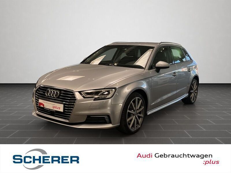 Florettsilber metallic Gebraucht 2020 Audi A3 Sportback e-tron Sport Limousine | 19.990 € (Guter Preis) - Bild 1/4