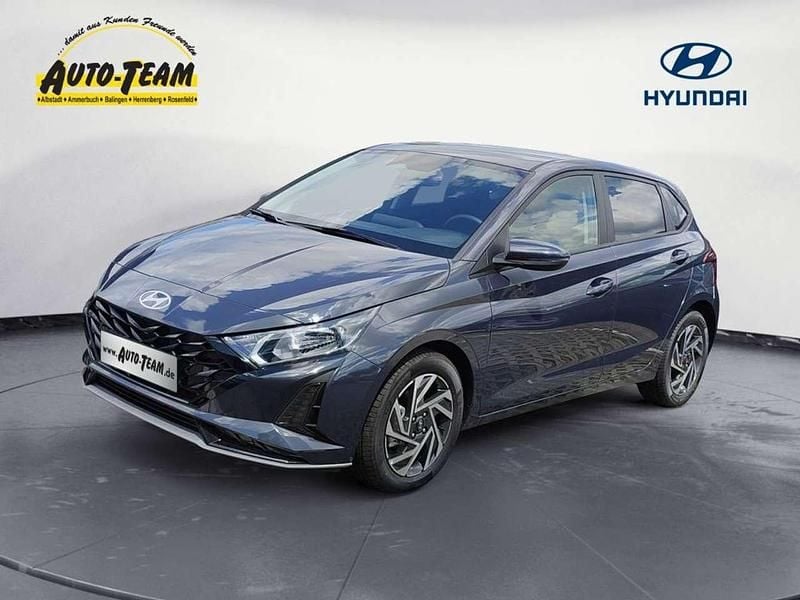 Aurora grey Gebraucht 2025 Hyundai i20 Trend Kleinwagen | 19.490 € (Fairer Preis) - Bild 1/4