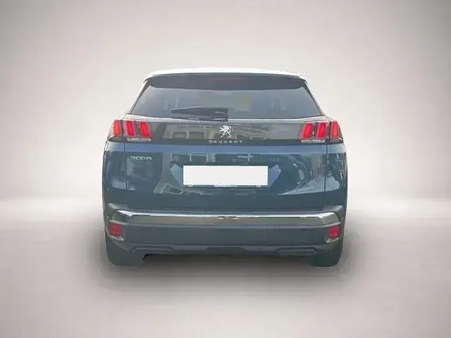 Gebraucht Peugeot 3008 Allure 131 PS (96 kW) 2023 Manufacturer SUV