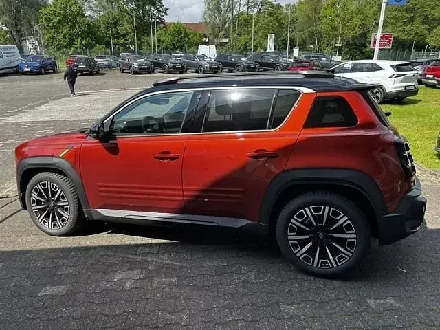 Gebraucht Renault 4 E-Tech Iconic 77 kW (106 PS) 2026 Braun SUV