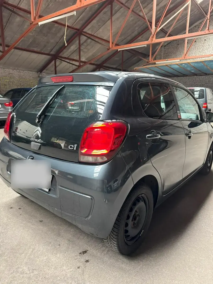 Brugt Citroën C1 SELECTION 82 HK (60 kW) 2017 Grå Hatchback