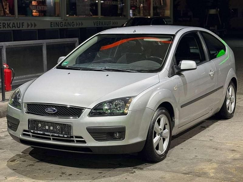 Gebraucht Ford Focus Sport 116 PS (85 kW) 2006 Silber Kleinwagen