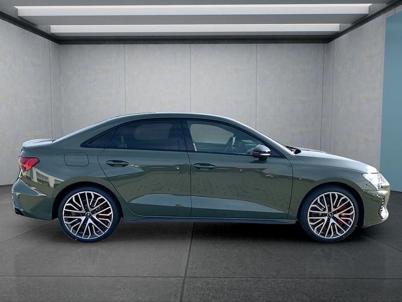 Gebraucht Audi S3 333 PS (244 kW) 2025 Grün Limousine