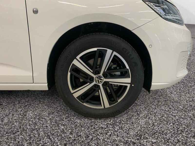 Gebraucht VW Caddy Goal 116 PS (85 kW) 2022 Weiß Van / Kleinbus