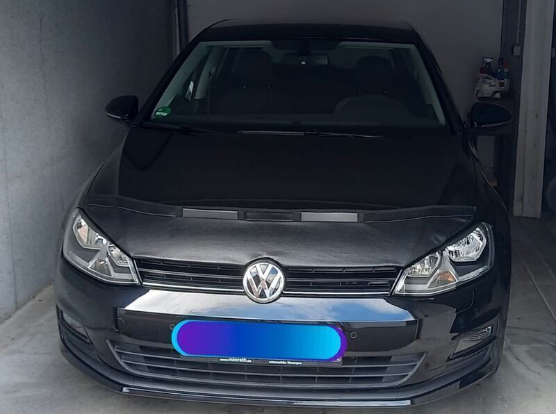 Schwarz Gebraucht 2016 VW Golf VII Trendline Limousine | 11.300 € (Guter Preis) - Bild 1/4