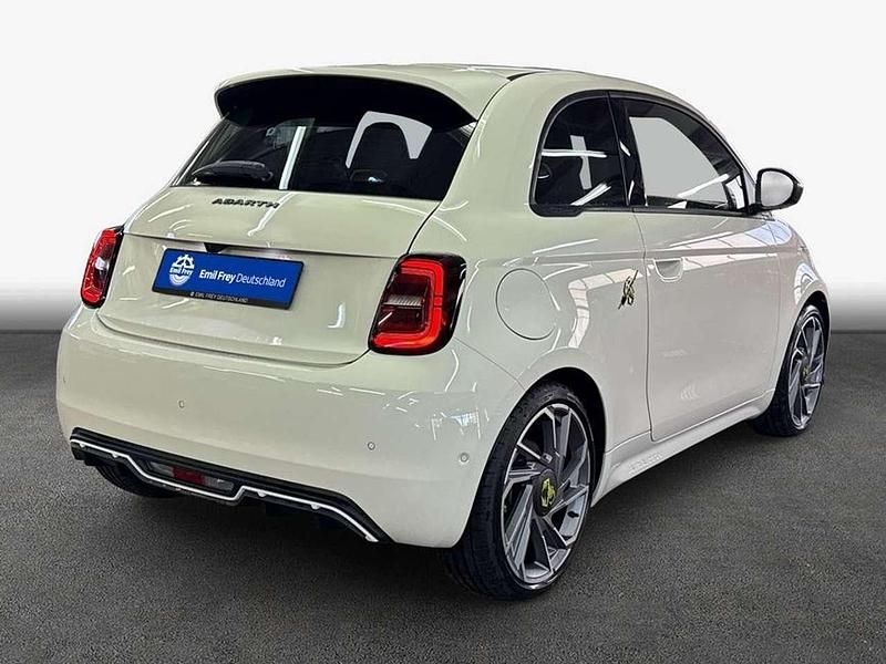 Neu Fiat 500e Abarth 113 kW (154 PS) 2026 Weiß Limousine