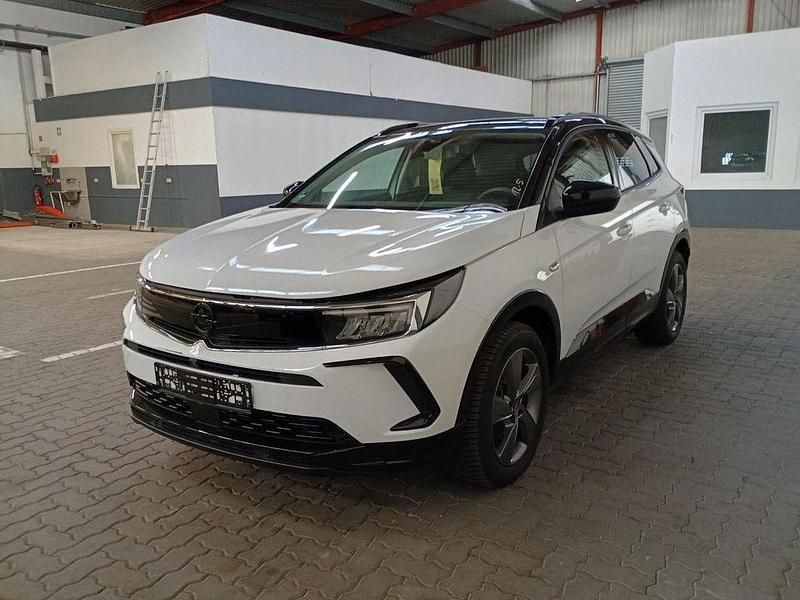 Weiß Gebraucht 2023 Opel Grandland X GS Line SUV | 21.985 € (Superpreis) - Bild 1/4