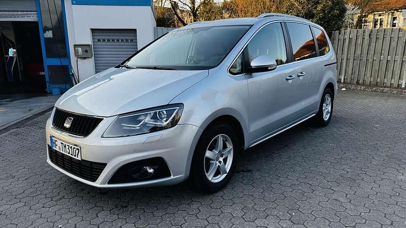 Gebraucht Seat Alhambra Style 140 PS (102 kW) 2010 Grau Van / Kleinbus
