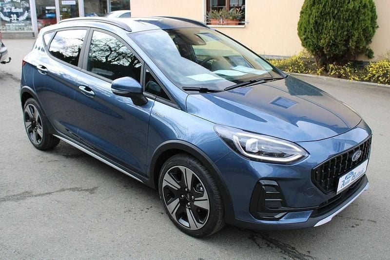 Gebraucht Ford Fiesta Active X 125 PS (91 kW) 2023 Chromablau Kleinwagen