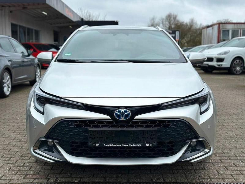 Gebraucht Toyota Corolla 98 PS (72 kW) 2025 Grau Kombi