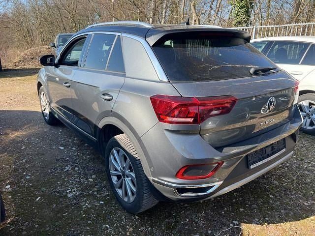 Gebraucht VW T-Roc Style 110 PS (80 kW) 2023 Grau SUV