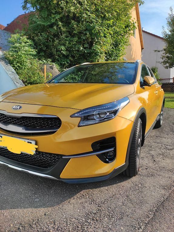 Gebraucht Kia XCeed Xdition 160 PS (117 kW) 2021 Gold SUV