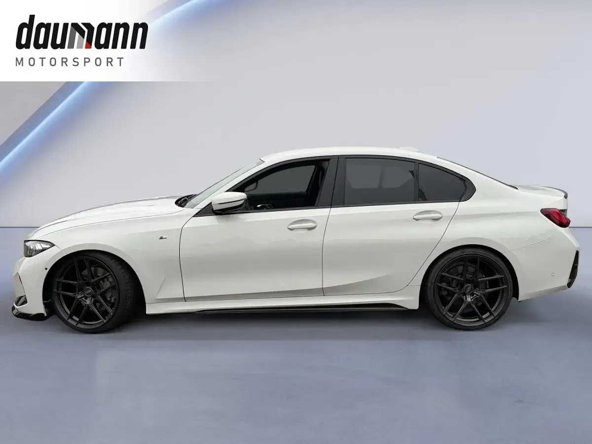 Gebraucht BMW 330 M Sport 245 PS (180 kW) 2022 Weiß Limousine