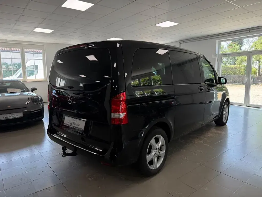 Gebraucht Mercedes V250 190 PS (139 kW) 2017 Schwarz Van / Kleinbus