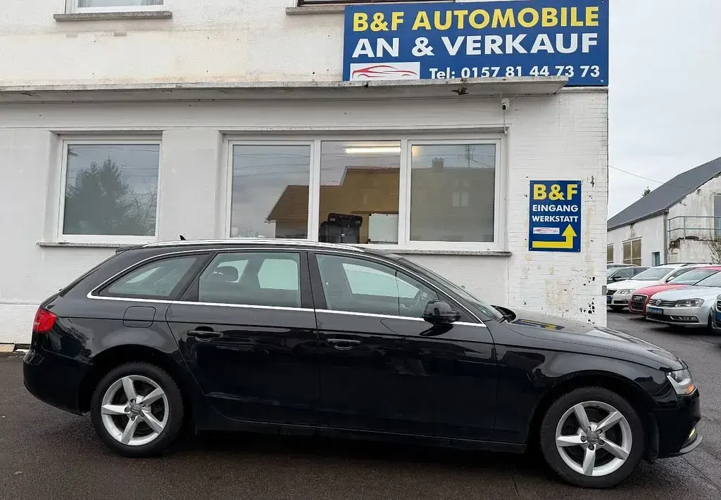 Gebraucht Audi A4 Ambiente 143 PS (105 kW) 2013 Schwarz Kombi