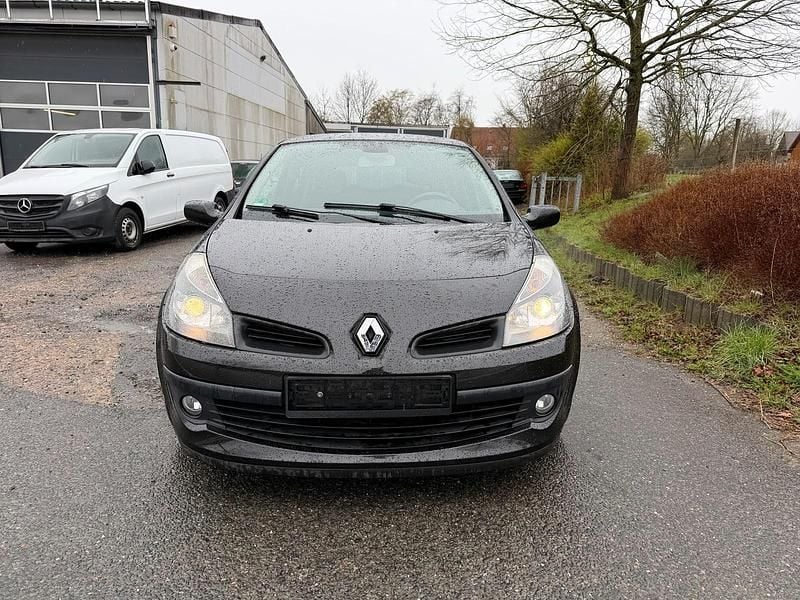 Gebraucht Renault Clio III 88 PS (64 kW) 2007 Schwarz Kleinwagen