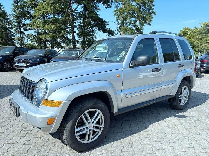 Silber Gebraucht 2006 Jeep Cherokee Limited SUV | 3.900 € (Fairer Preis) - Bild 1/4