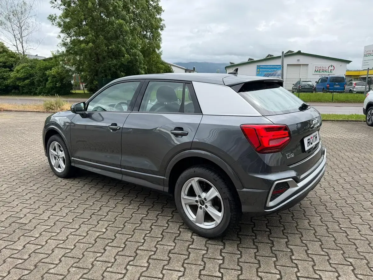 Gebraucht Audi Q2 S-Line 190 PS (139 kW) 2025 Daytonagrau perleffekt SUV