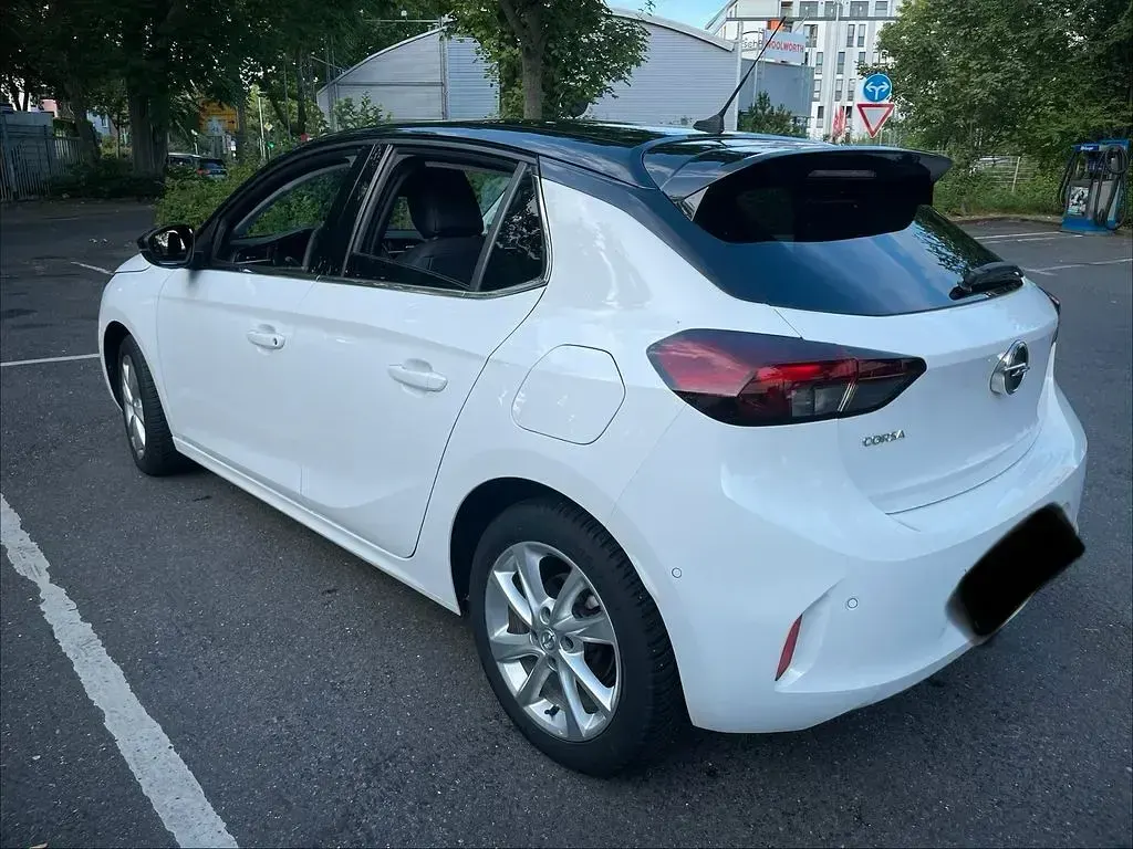 Gebraucht Opel Corsa Elegance 101 PS (74 kW) 2022 Weiß Kleinwagen