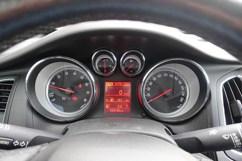 Gebraucht Opel Cascada Edition 140 PS (102 kW) 2016 Schwarz Cabrio