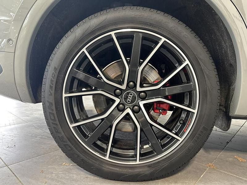 Gebraucht Audi Q5 Edition .1 367 PS (269 kW) 2022 Quantumgrau SUV