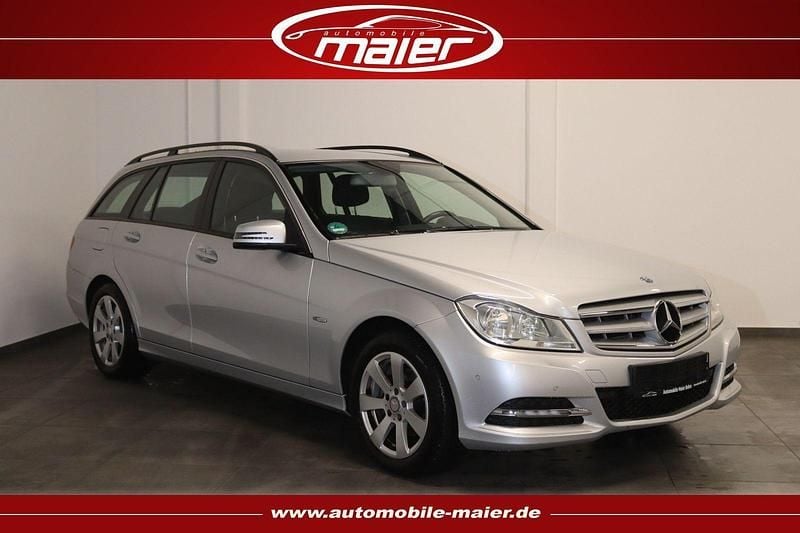 Silber Gebraucht 2012 Mercedes C180 Classic Kombi | 6.700 € (Guter Preis) - Bild 1/4