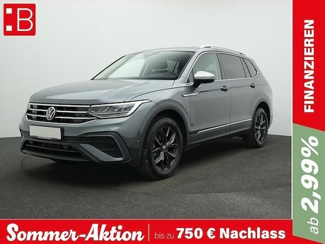 Grau Gebraucht 2024 VW Tiguan Allspace Move SUV | 37.450 € (Guter Preis) - Bild 1/3