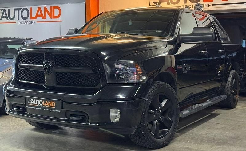 Gebraucht Dodge Ram 401 PS (294 kW) 2021 Schwarz Pickup