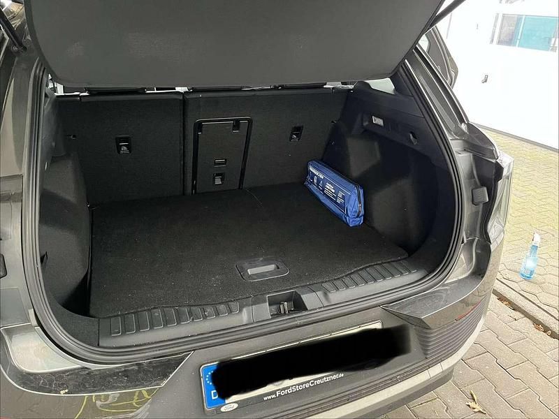 Gebraucht Ford Explorer 150 kW (204 PS) 2024 Grau SUV