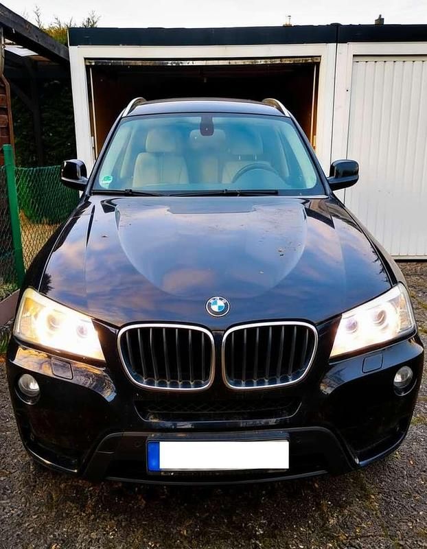 Gebraucht BMW X3 184 PS (135 kW) 2011 Schwarz SUV
