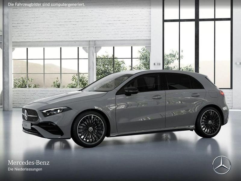 Gebraucht Mercedes A200 AMG 163 PS (119 kW) 2025 Weiß Limousine