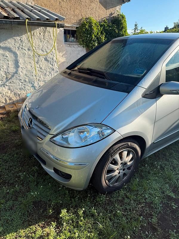 Silber Gebraucht 2007 Mercedes A170 Limousine | 1.500 € (Superpreis) - Bild 1/4