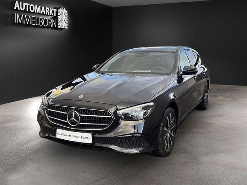 Gebraucht Mercedes E300 Night 306 PS (225 kW) 2022 Schwarz Limousine