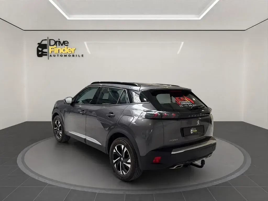 Gebraucht Peugeot 2008 Allure 131 PS (96 kW) 2020 Grau SUV