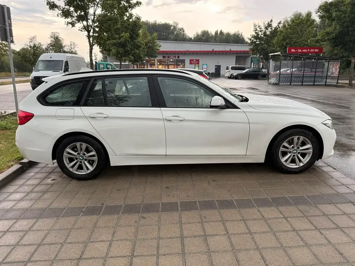 Gebraucht BMW 318 136 PS (100 kW) 2016 Weiß Kombi