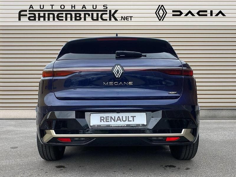 Neu Renault Megane E-Tech Iconic 160 kW (218 PS) 2025 Blau Limousine