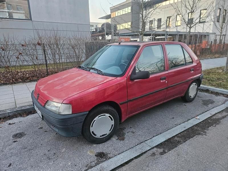 Rot Gebraucht 1994 Peugeot 106 Kleinwagen | 1.345 € - Bild 1/4
