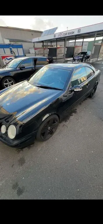 Gebraucht Mercedes CLK320 218 PS (160 kW) 2000 Schwarz Coupé