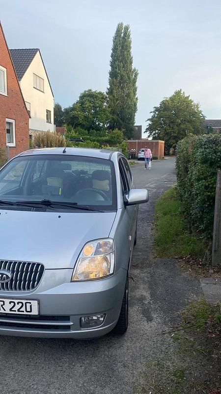 Silber Gebraucht 2006 Kia Picanto EX Kleinwagen | 1.000 € (Fairer Preis) - Bild 1/4