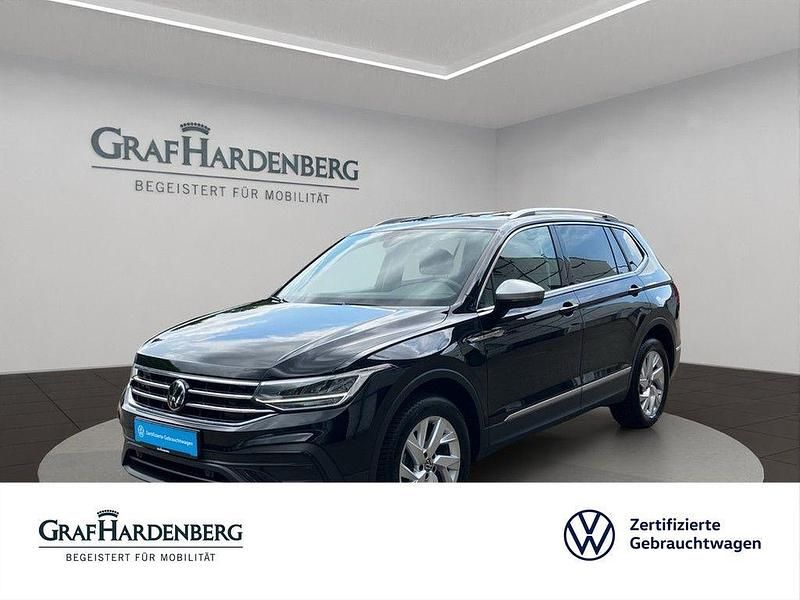 Schwarz Gebraucht 2024 VW Tiguan Allspace Life SUV | 36.444 € (Guter Preis) - Bild 1/4
